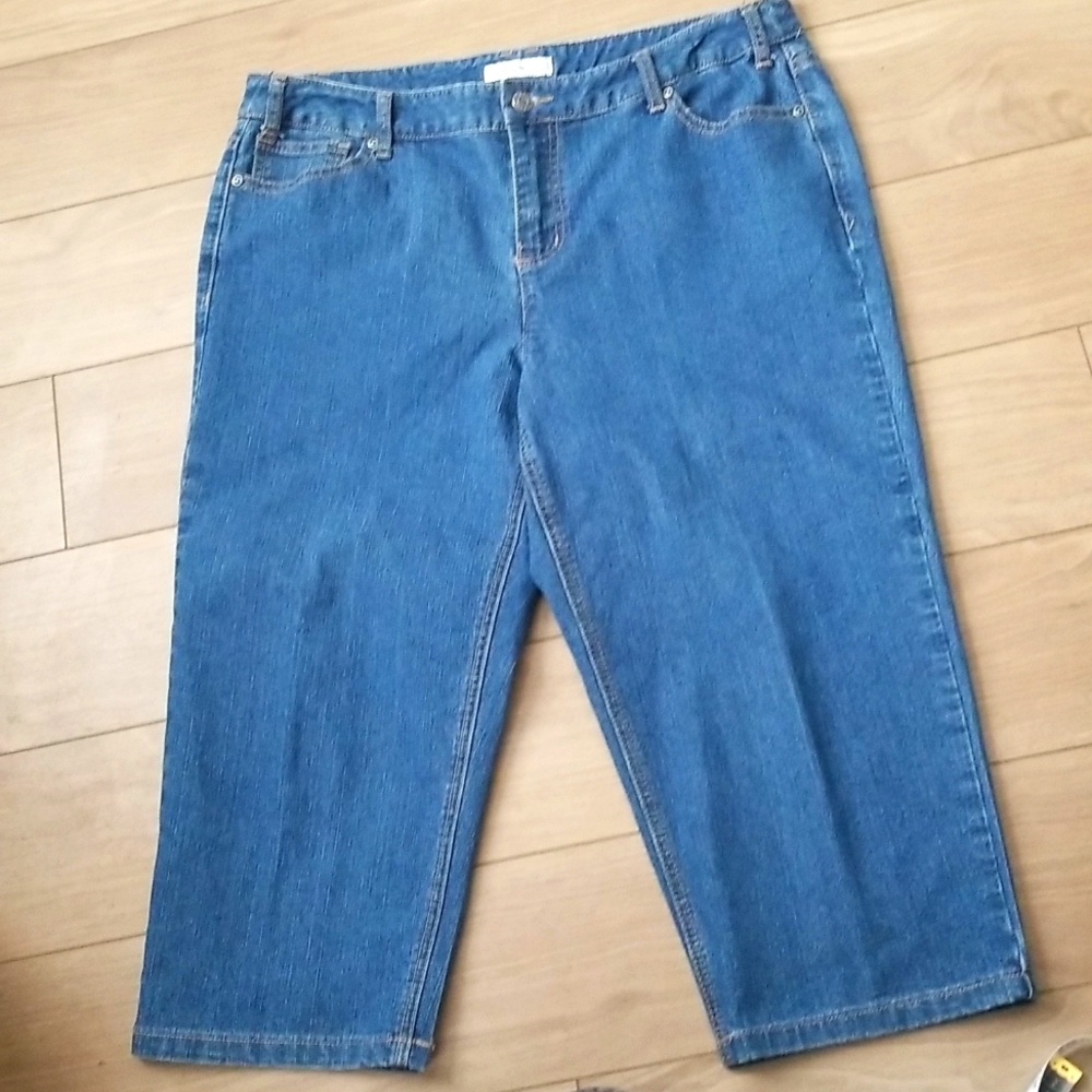 CJ Banks Capri Cropped Jeans 14W